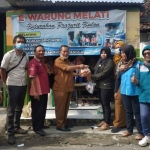 Penyaluran BPNT untuk masyarakat di Kota Mojokerto.