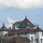 ?

Masjid Baitur Rahman, mula berdiri, tak bernama. Foto:imron/BANGSAONLINE