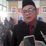 Iewan Prasetya Direktur PDAM yang baru tetap berharap dana segar pemerintah. foto: YUDI/ BANGSAONLINE