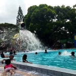 Kolam renang untuk dewasa dan anak-anak menjadi andalan Taman Wisata Pagora sejak dulu kala. Foto: Ist.
