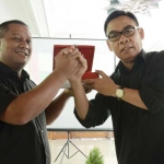 MKP dan Ilhan Lasahido dalam acara workshop keuangan. 