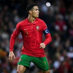 Cristiano Ronaldo menjadi pemain yang memiliki penampilan terbanyak bersama Timnas.