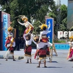 Penampilan Tari Jantra dari ISI Denpasar, Bali.