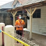 Istri dan Anak Tewas Keracunan di Bekasi, Polisi Buru Suami Korban. Foto: Ist