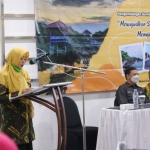 Dinas Pemuda, Olahraga dan Pariwisata (Disporapar) Kabupaten Pamekasan menggelar sosialisasi pengembangan sumber daya pariwisata dan ekonomi kreatif di Hotel Berlian, Jalan Raya Panglegur Pamekasan, Madura, Jawa Timur, Kamis (16/9/2021).