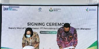   Petrokimia Gresik Gandeng Unilever Asia dan PT Garam Jamin Ekosistem Bisnis Pabrik Soda Ash