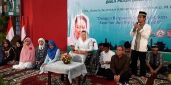 Bersama Sinta Nuriyah, Varia Usaha Santuni Kaum Duafa