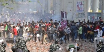 ​New Delhi Diwarnai Demo Brutal, Selama 2 Hari Kunjungan Presiden AS Donald Trump ke India
