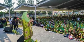 Berikut Pesan Khofifah untuk Kaum Ibu saat Hadiri Harlah Muslimat NU ke-78 di Tulungagung