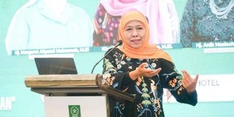 Di Konferwil XVI Fatayat NU Jatim, Khofifah: Jadilah Enabler Leader dan Game Changer