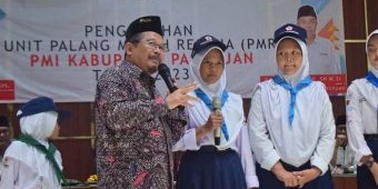 Pj Bupati Andriyanto Kukuhkan 98 Unit PMR Pasuruan