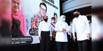 Khofifah Sampaikan Dukacita Mendalam Wafatnya Menpan RB Tjahjo Kumolo: Sosok Politikus Bersahabat