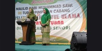 Hadiri Peringatan Maulid Nabi di Senori, Ketua Muslimat Tuban Ajak Kader Dukung Program Pemerintah