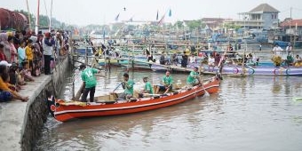 Peringati HSN, Warga Kota Pasuruan Gelar Lomba Dayung, Mas Adi Tekankan Silaturahim