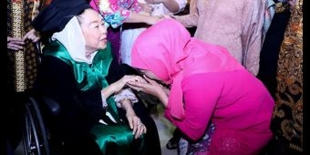 Gubernur Khofifah: Ibu Sinta Nuriyah Abdurrahman Wahid Mengajarkan Persaudaraan Tanpa Batas