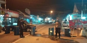 Halau Pemudik Nakal, Polisi Pasang Barikade di Perbatasan Jember-Lumajang