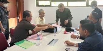 Terpidana Gelar Palsu Dieksekusi ke Lapas Sidoarjo