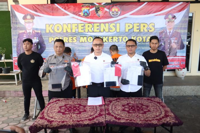 Polres Mojokerto Kota Amankan 3 Pelaku Penggelapan 5 Unit Mobil Rental