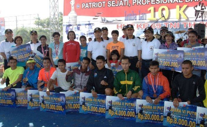 13.584 Pelari Ikuti Lomba Lari 10 K Hari Jadi ke-69 TNI