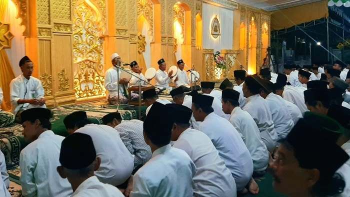 Desa Yosowilangun Gresik Gelar Haul ke-60 Diisi dengan Zikir dan Ziarah Makam Leluhur