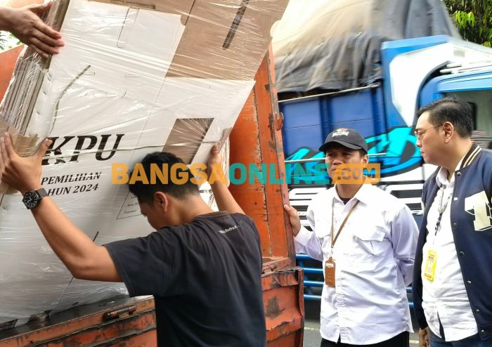 KPU Kota Blitar Terima Logistik Kotak Suara untuk Pilwali 2024