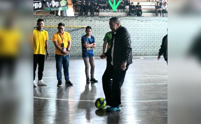 Bangkitkan Semangat Sepak Bola di Pasuruan Lewat Turnamen Futsal