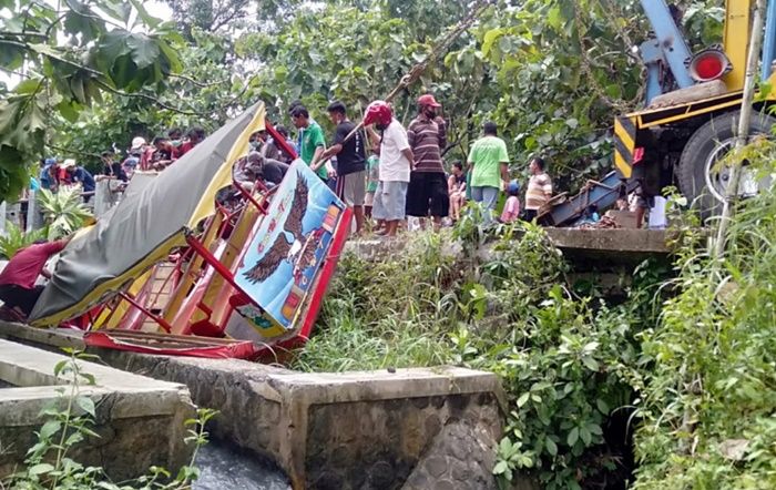 Terjun ke Selokan Sawah Sedalam 4 Meter, Kereta Kelinci di Madiun Memakan 2 Korban Jiwa Sekaligus