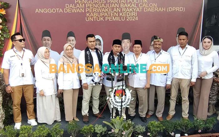 Daftarkan Bacaleg di Hari ke-13, Gerindra Kabupaten Kediri Targetkan 8 Kursi