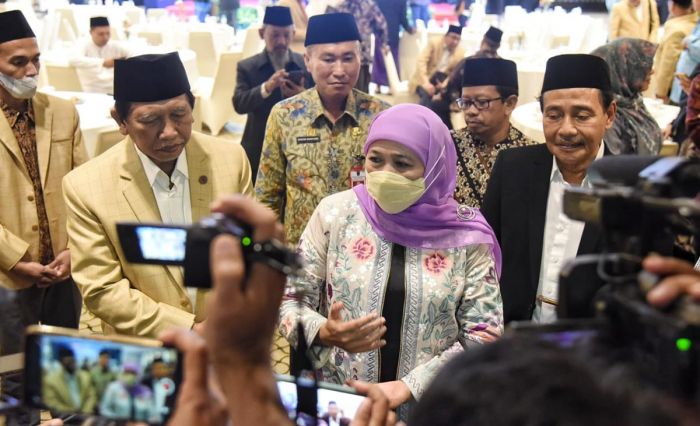 Gubernur Khofifah Apresiasi Akreditasi Tata Kelola Organisasi dan Kinerja MUI Jatim 2022