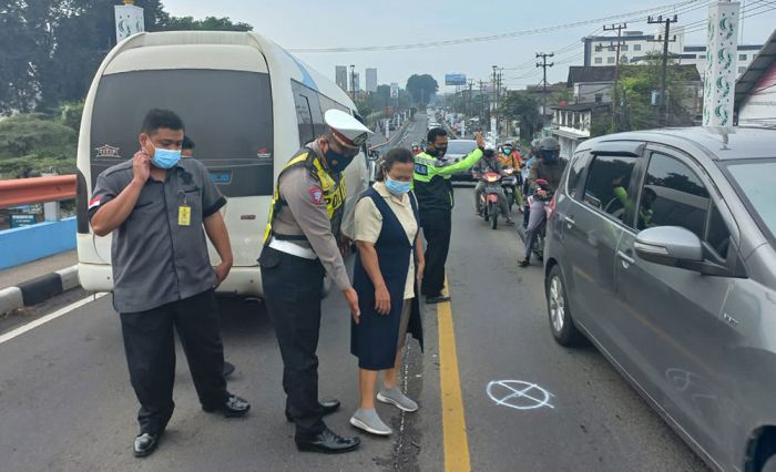 Kabur Usai Menabrak, Pengemudi Asal Banyuwangi Ditangkap Unit Turjawali Polresta Sidoarjo