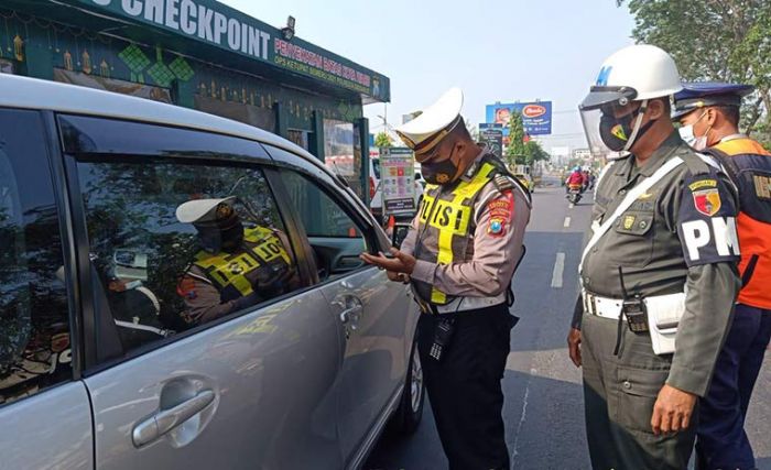 Penyekatan Hari Keempat, Pemudik Mulai Berkurang