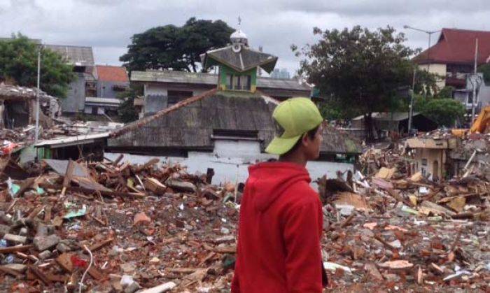 Masjid Al Mubarokah Kalijodo Akhirnya Ikut Dibongkar