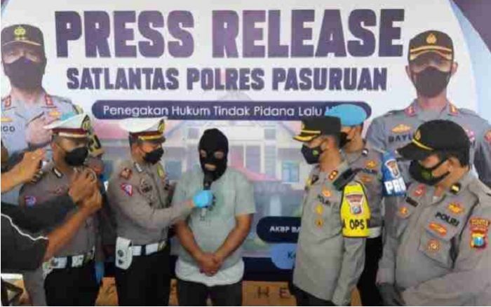 Kurang dari 24 Jam, Polres Pasuruan Amankan Pelaku Tabrak Lari Tewaskan 2 Korban