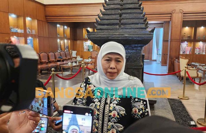 Doa Khofifah untuk Kunjungan Paus Fransiskus di Indonesia