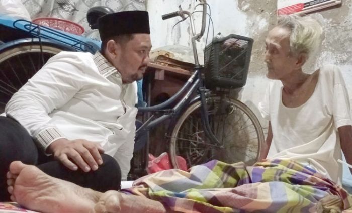 Amang Genggong, Sang Maestro Harmonika, Aset Penting Gresik