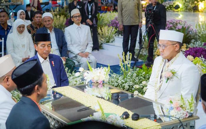 Presiden Jokowi Jadi Saksi Pernikahan Yusuf dan Jihan, Khofifah: Sebuah Kehormatan yang Luar Biasa