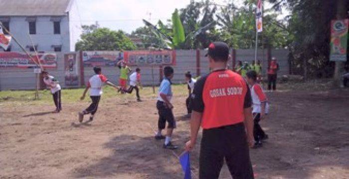 Lestarikan Permainan Tradisional, Pemkot Blitar Gelar Lomba Gobak Sodor