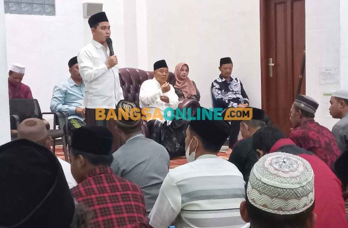 Kiai Asep Gelar Istighotsah dan Beri Santunan untuk Relawan Bekisar