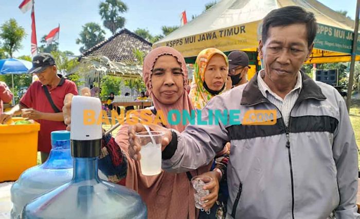 Lestarikan Minuman Khas Gresik, Pemdes Dalegan Gelar Festival Legen