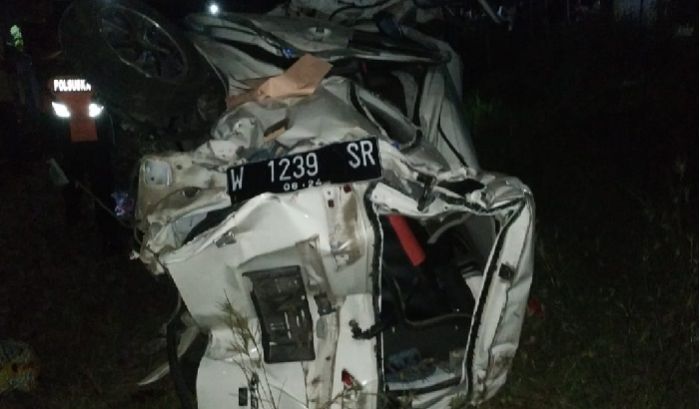 Daihatsu Sigra Dihantam KA Kertanegara, Ringsek Nyaris Tak Berbentuk, 1 Meninggal