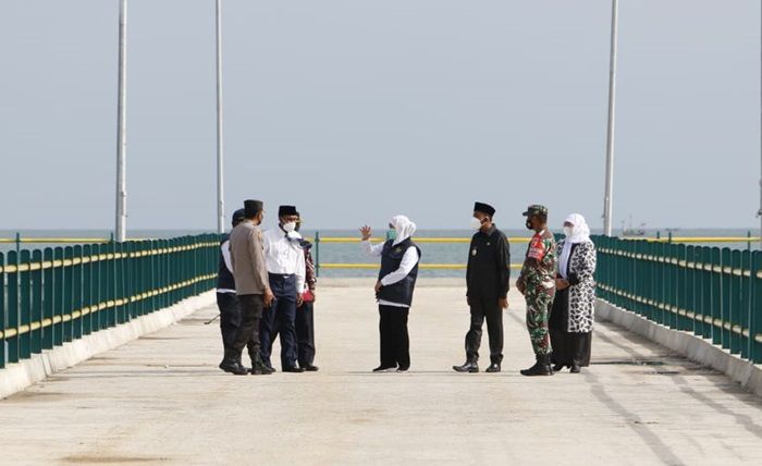 ​Gubernur Khofifah Tinjau Pembangunan Pelabuhan Dungkek Sumenep, Tinggal Tempat Parkir Mobil