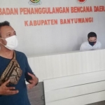 Ketua ARM Helmi Rosyadi saat di kantor BPBD Banyuwangi.