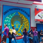 Pintu gerbang Lapas Kelas II B Blitar tertutup rapat.