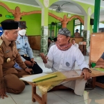 Wakil Bupati Tuban H Riyadi saat dialog dengan Warga Binaan Lapas Kelas IIB Tuban, Selasa (18/1).