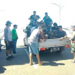 Persiapan syuting yang berlokasi di Jembatan Suroboyo.