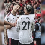 Antony dan Diego Dalot sama-sama sumbang satu gol kemenangan MU atas Forest. 