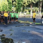 Pelaksanaan garjas usul kenaikan pangkat (UKP) berlangsung di lapangan Makorem 084/Bhaskara Jaya, Rabu (27/2/2019).