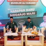 PAPARKAN PROGRAM: Paslon Ahmad Muhdlor Ali (Gus Muhdlor)-Subandi saat peluncuran 17 Program Kerja, 2 Oktober 2020.