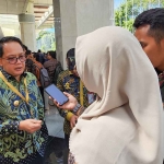 Pj Gubernur Jatim saat menghadiri penyampaian LHP LKPP 2023 di Jakarta.