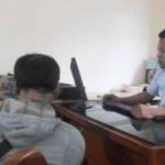 Tersangka Adam Firdaus  ketika menjalani pemeriksaan oleh penyidik Polres Sidoarjo. foto : catur andy herlambang/BANGSAONLINE